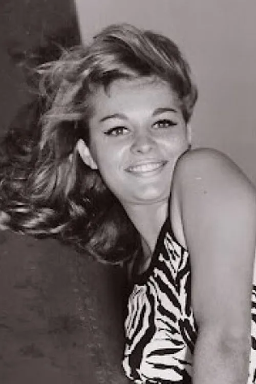 Ann Ault ha trabajado con キャシー・ホーラン en 1 ocasiones