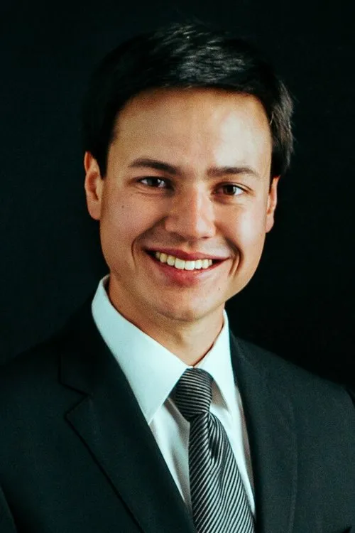 Ed Alonzo ha trabajado con Kyle Eschen en 1 ocasiones