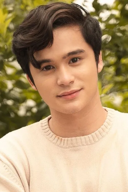 Kyle Velino en su biografía y filmografía