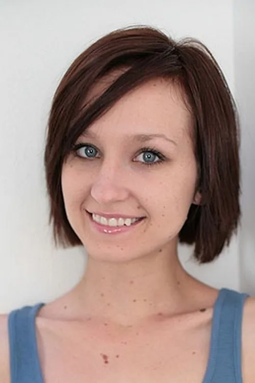 Kyra Steele interpretando a