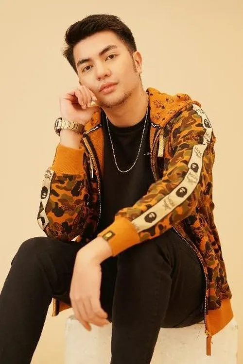 L.A. Santos en su biografía y filmografía