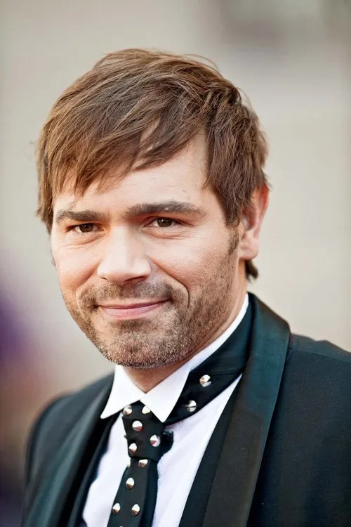 Matija David Brodnik ha trabajado con Lado Bizovičar en 2 ocasiones