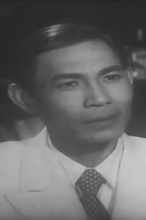 Nguy?n Chánh Tín ha trabajado con Lâm Bình Chi en 8 ocasiones