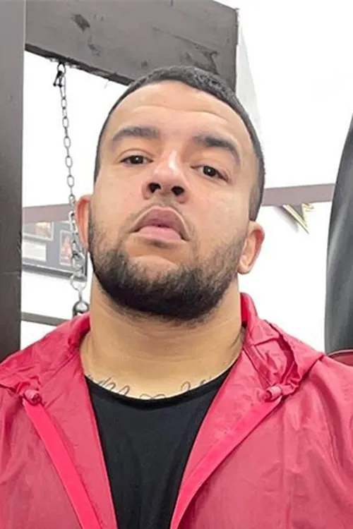 Jason Cunningham ha trabajado con Lamah Griggs en 1 ocasiones