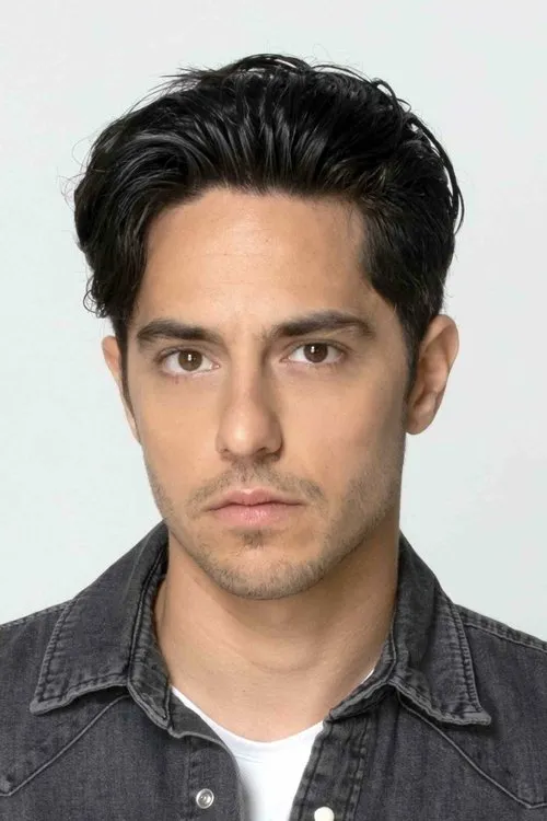 Λάμπρος Κωνσταντέας en su biografía y filmografía