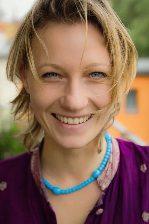 Lilli Meinhardt ha trabajado con Lana Cooper en 1 ocasiones