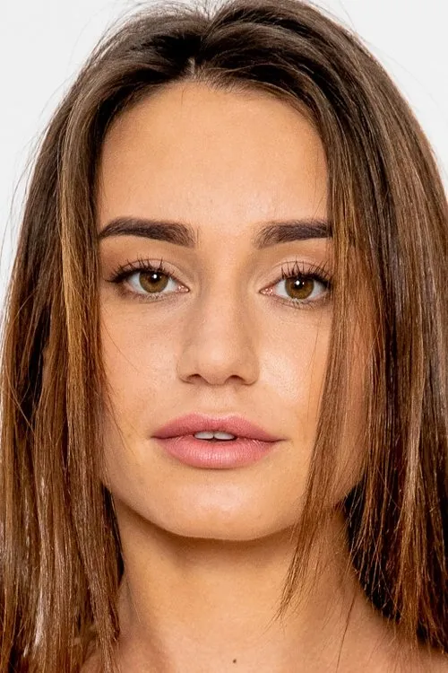 Mia Split ha trabajado con Lana Roy en 4 ocasiones