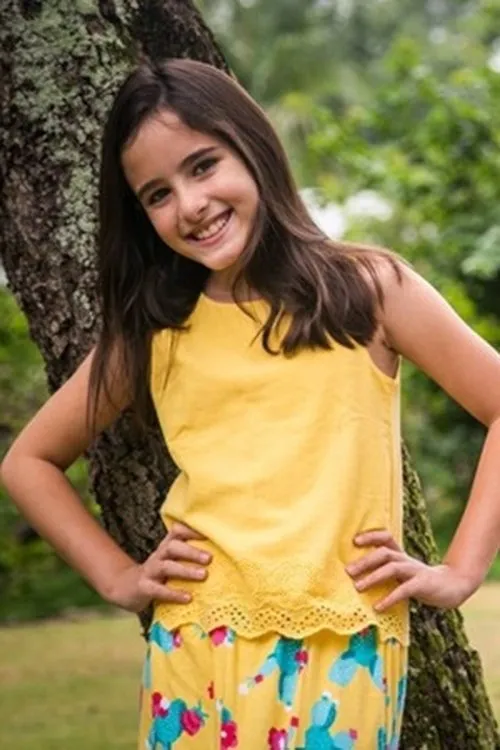 Lara Cariello en su biografía y filmografía