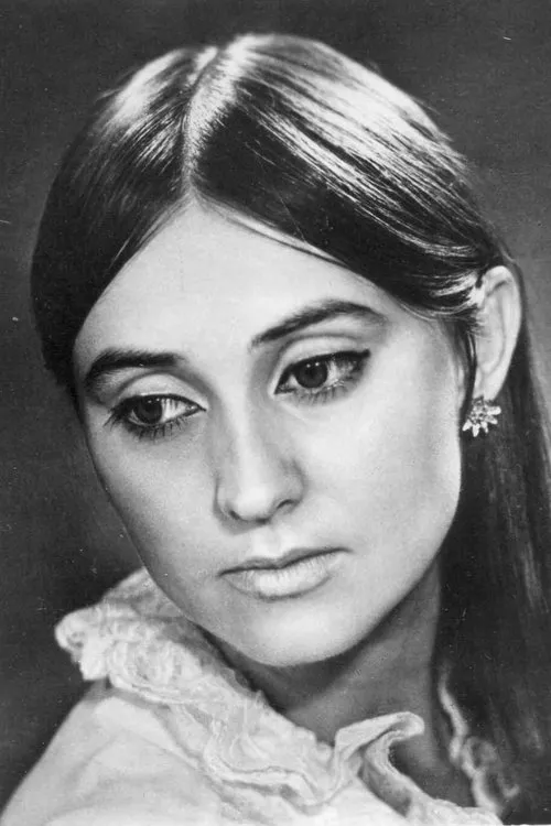 ????? ??????????? ha trabajado con Лариса Кадочникова en 2 ocasiones