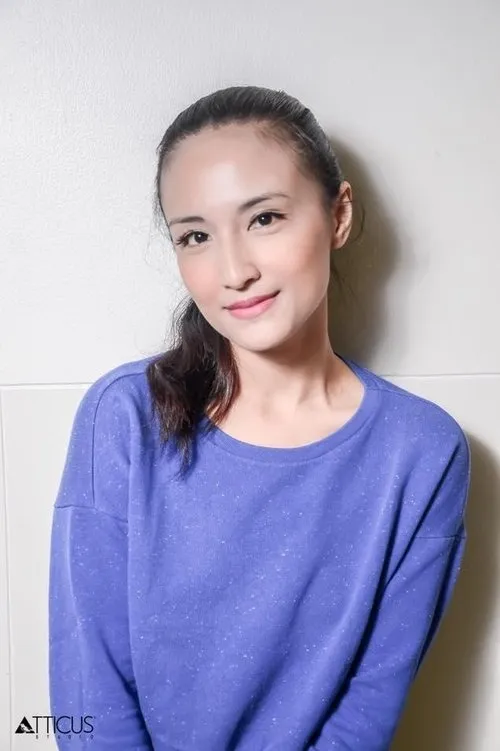 Eya Ayson ha trabajado con Larissa Buendia en 1 ocasiones