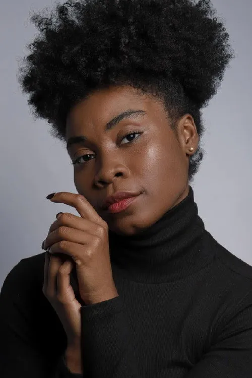 Larissa Noel interpretando a Riva