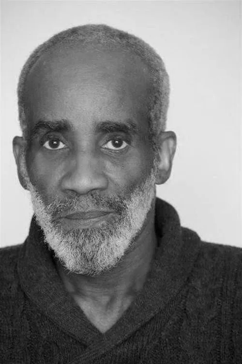 Larrington Walker interpretando a Vincent, Jax's Dad