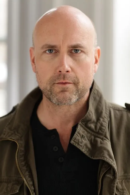 Larry Bull en su biografía y filmografía