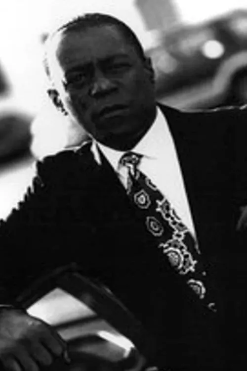 Mark Roberts ha trabajado con Larry McCoy en 1 ocasiones