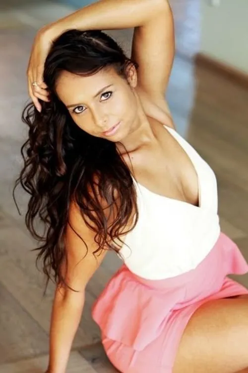 Sophia Hovius ha trabajado con Latoya Rafaela en 1 ocasiones