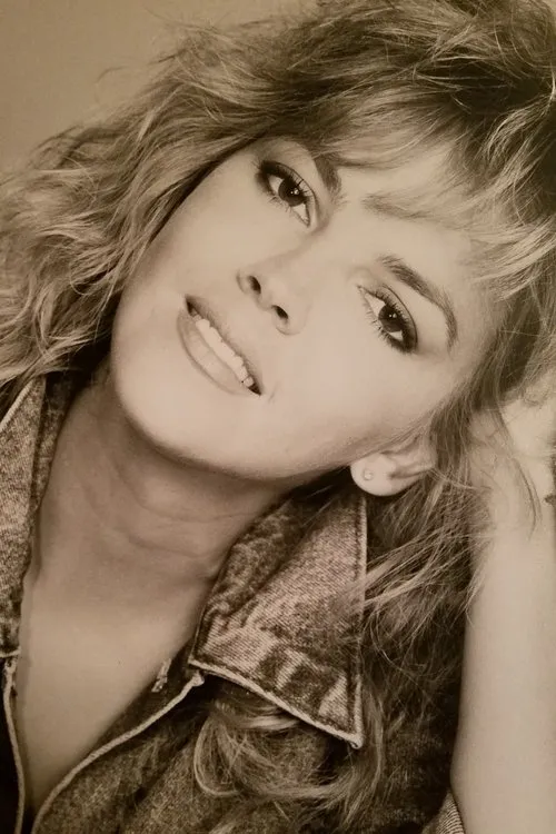 Laura Burkett interpretando a Jamie