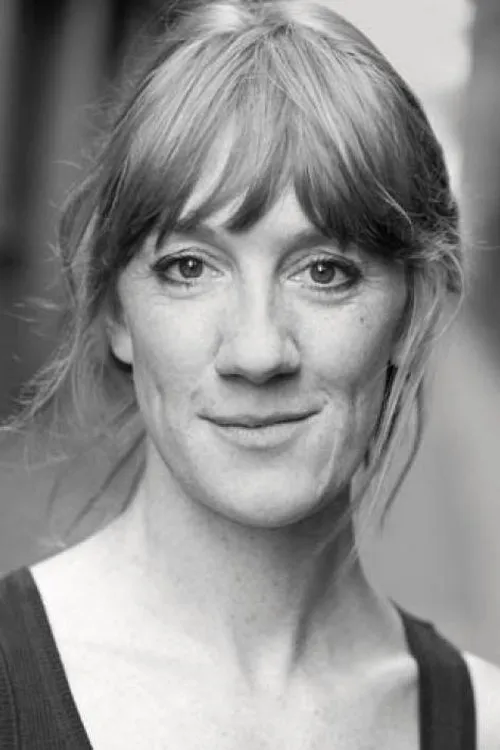 Laura Cubitt — personaje: Gina