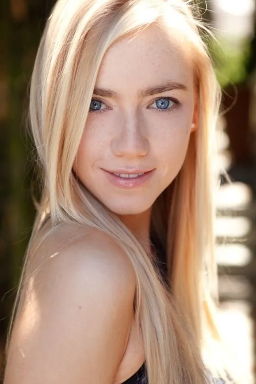 Kristian Kordula ha trabajado con Laura Hand en 1 ocasiones