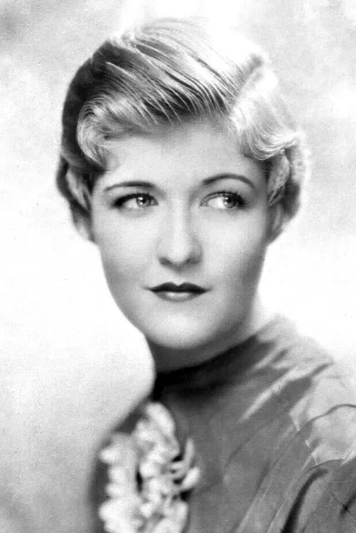 Laura La Plante interpretando a Tina Carteret