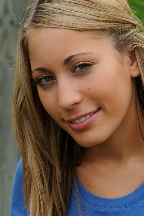 Shirley Dimples ha trabajado con Laura Love en 1 ocasiones