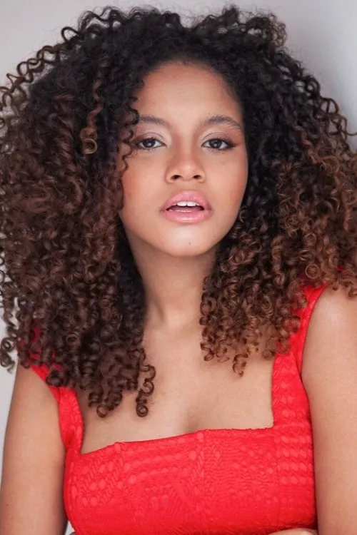 Laura Luz en su biografía y filmografía