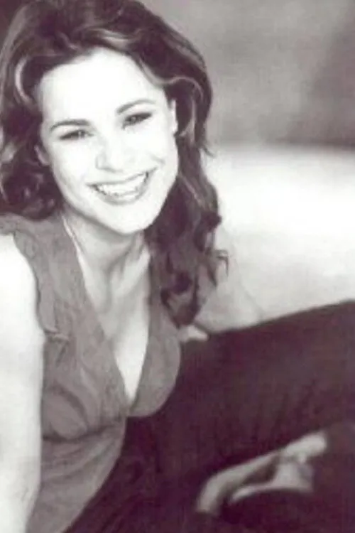 Laura Reilly interpretando a Crissy