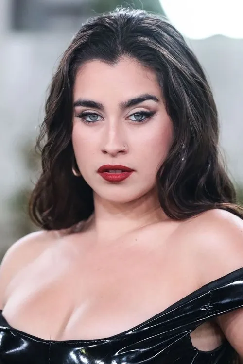 Lauren Jauregui en su biografía y filmografía