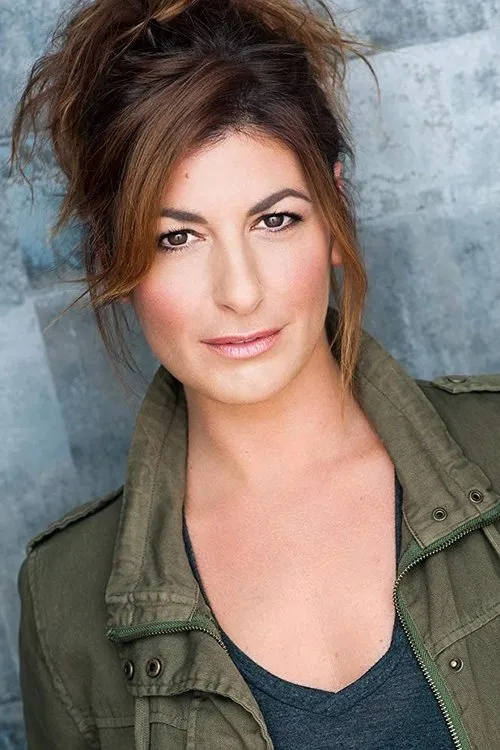 Lauren Shein interpretando a Manager