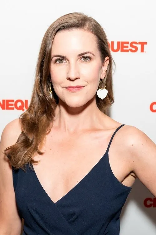 Sienna Hubert-Ross ha trabajado con Lauren Sowa en 1 ocasiones