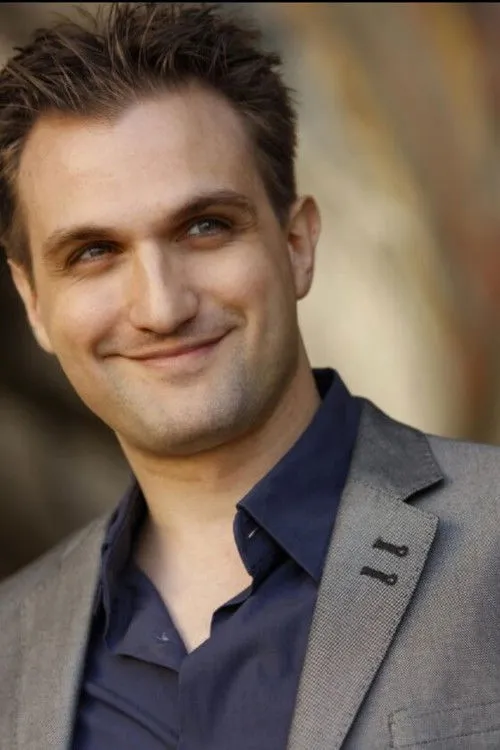 Adelyne Liu ha trabajado con Laurent Buson en 1 ocasiones