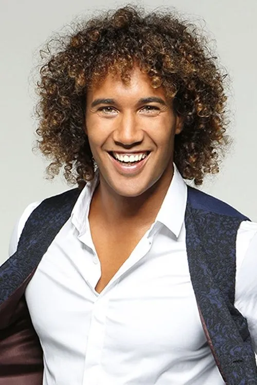 Laurent Maistret — personaje: Self - Host