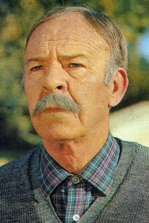 G?????? ??????µ?? ha trabajado con Λαυρέντης Διανέλλος en 3 ocasiones