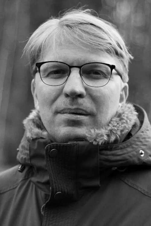 Lauri Kink en su biografía y filmografía