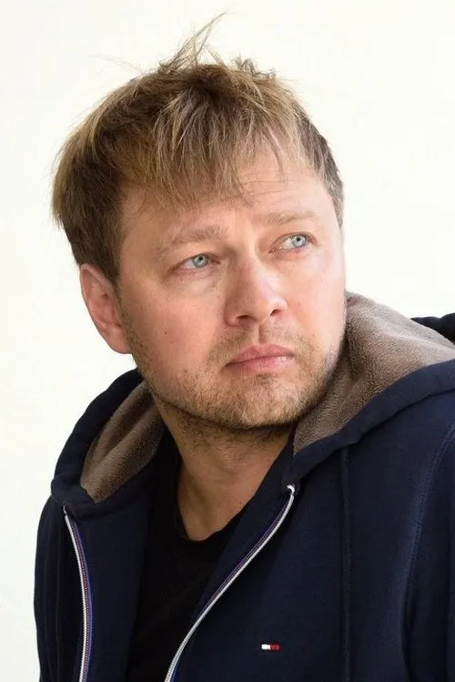 Vladimir Lazartsuk ha trabajado con Lauri Lagle en 1 ocasiones