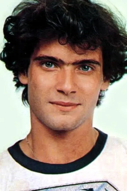 Lauro Corona en su biografía y filmografía