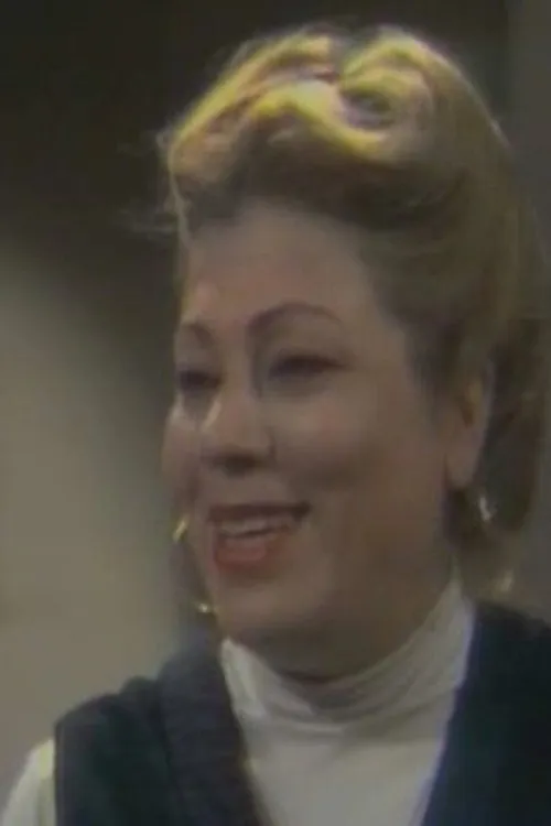 Ibrahim Mrashley ha trabajado con Layla Karam en 1 ocasiones