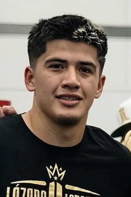 Lazaro Lorenzana interpretando a Self