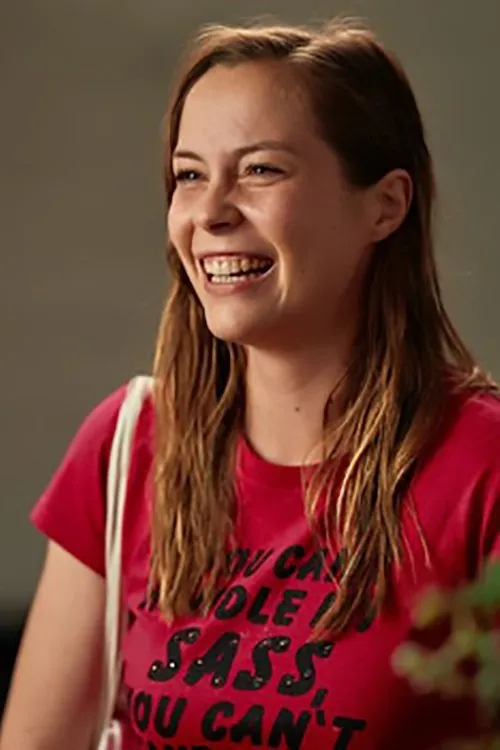 Lea Cok interpretando a Mateja