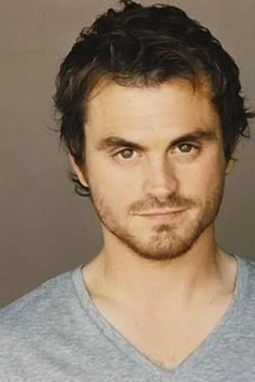 Paul Springer ha trabajado con Leandro DiMonriva en 1 ocasiones