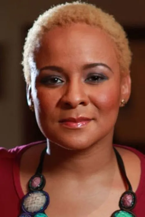 Rosie Motene ha trabajado con Lebo Mashile en 1 ocasiones