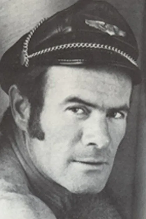 Jeremy Brent ha trabajado con Ledermeister en 3 ocasiones