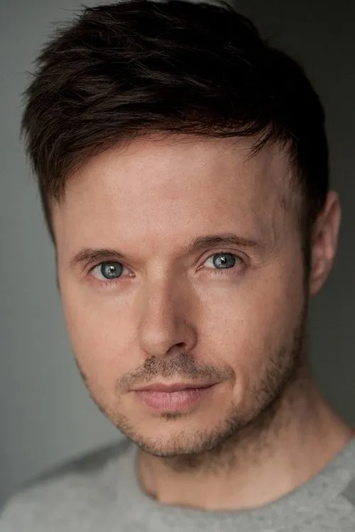 Spike Dawbarn ha trabajado con Lee Brennan en 2 ocasiones