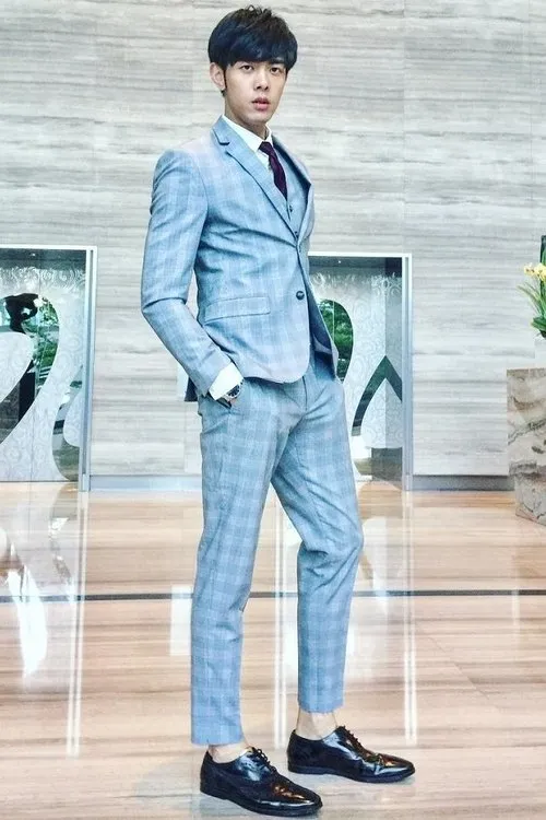 Christopher Whitlow ha trabajado con Lee Charles en 1 ocasiones