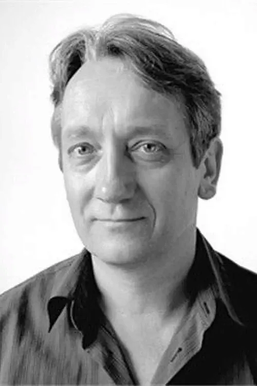 Thanyia Moore ha trabajado con Lee Cornes en 1 ocasiones