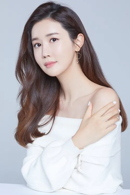 Lee Da-hae — personaje: Joo Yoorin