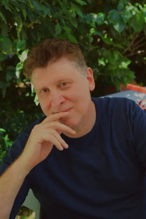 Wesley Nelson ha trabajado con Lee Michael Cohn en 1 ocasiones