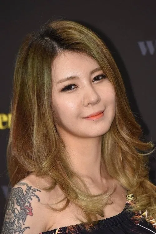 Sung Eun ha trabajado con Lee Pa-ni en 1 ocasiones