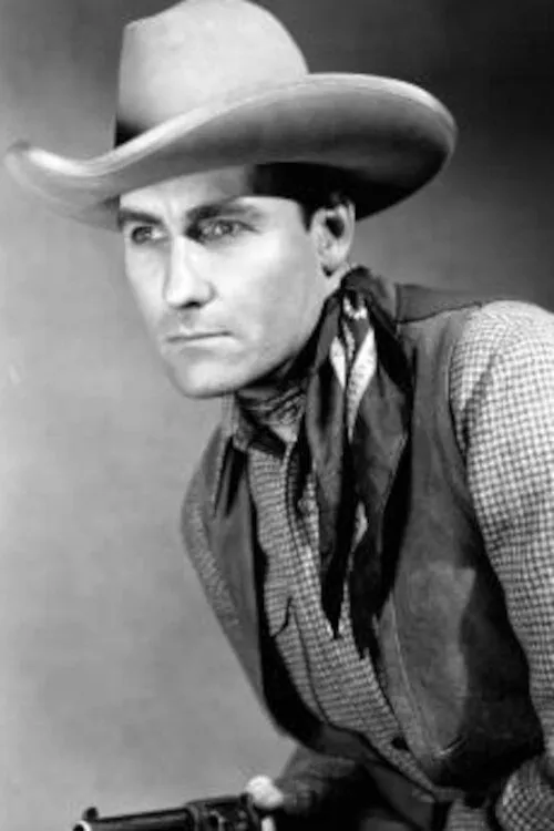 Lee Powell interpretando a Tax Collector Fuller