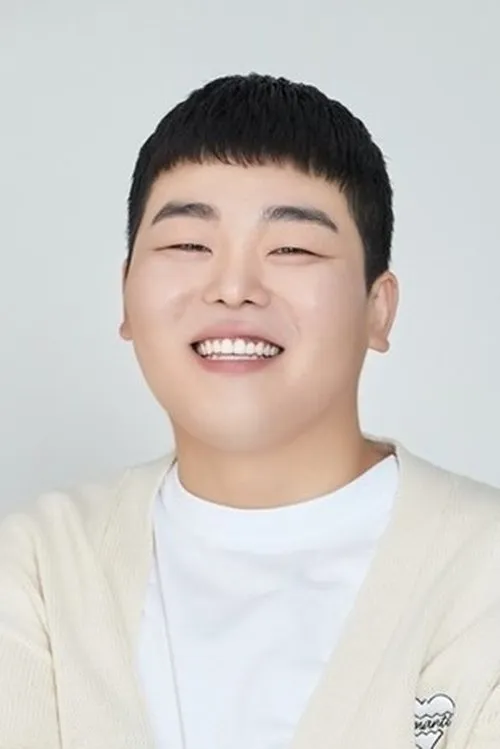 Foto de perfil del actor Lee Woo-je en el reparto