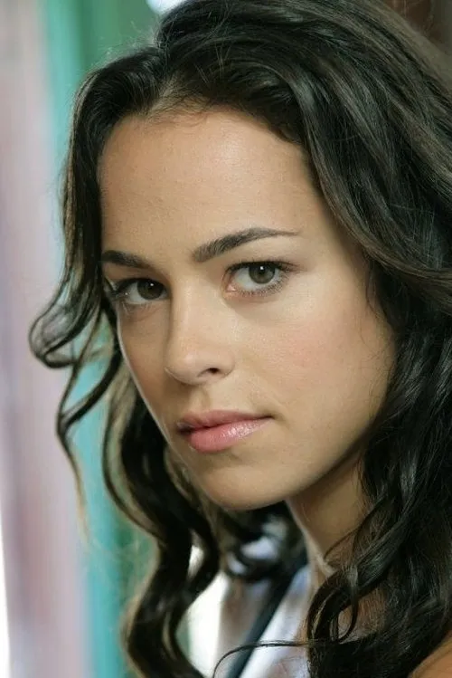 Gregory Calpakis ha trabajado con Leela Savasta en 1 ocasiones